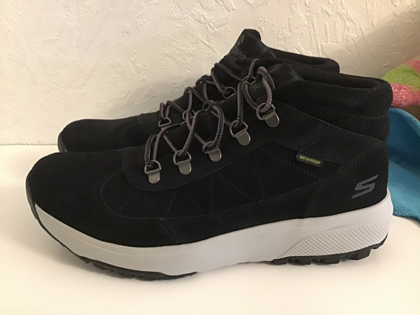 skechers outdoor waterproof